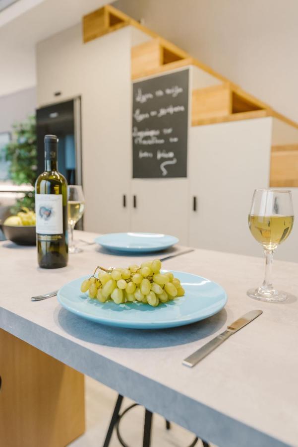 Manolis Loft Apartment, Rhodes Town Rhodes City Bagian luar foto