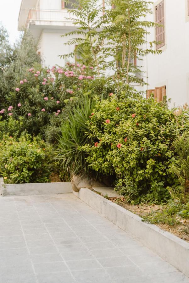 Manolis Loft Apartment, Rhodes Town Rhodes City Bagian luar foto